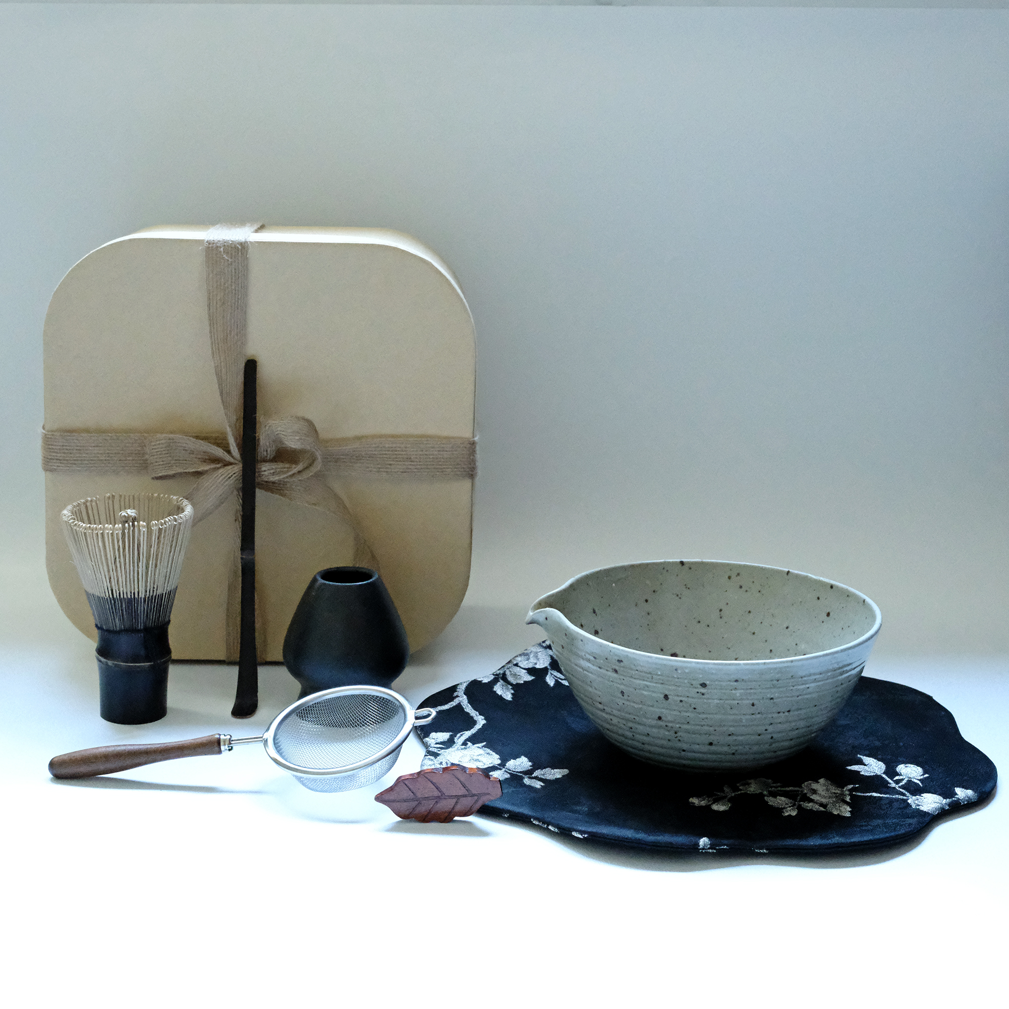 Handmade Rough Pottery Matcha Bowl & Tea Ceremony Set, Handcrafted and Glazed, with Natural Purple Bamboo Utensils, ideal as Gift Set, Gift Ideas