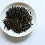 Anhui —  Qimen First Harvest Keemun Hóng Chá | Early Spring Black Tea · Precision & Clarity
