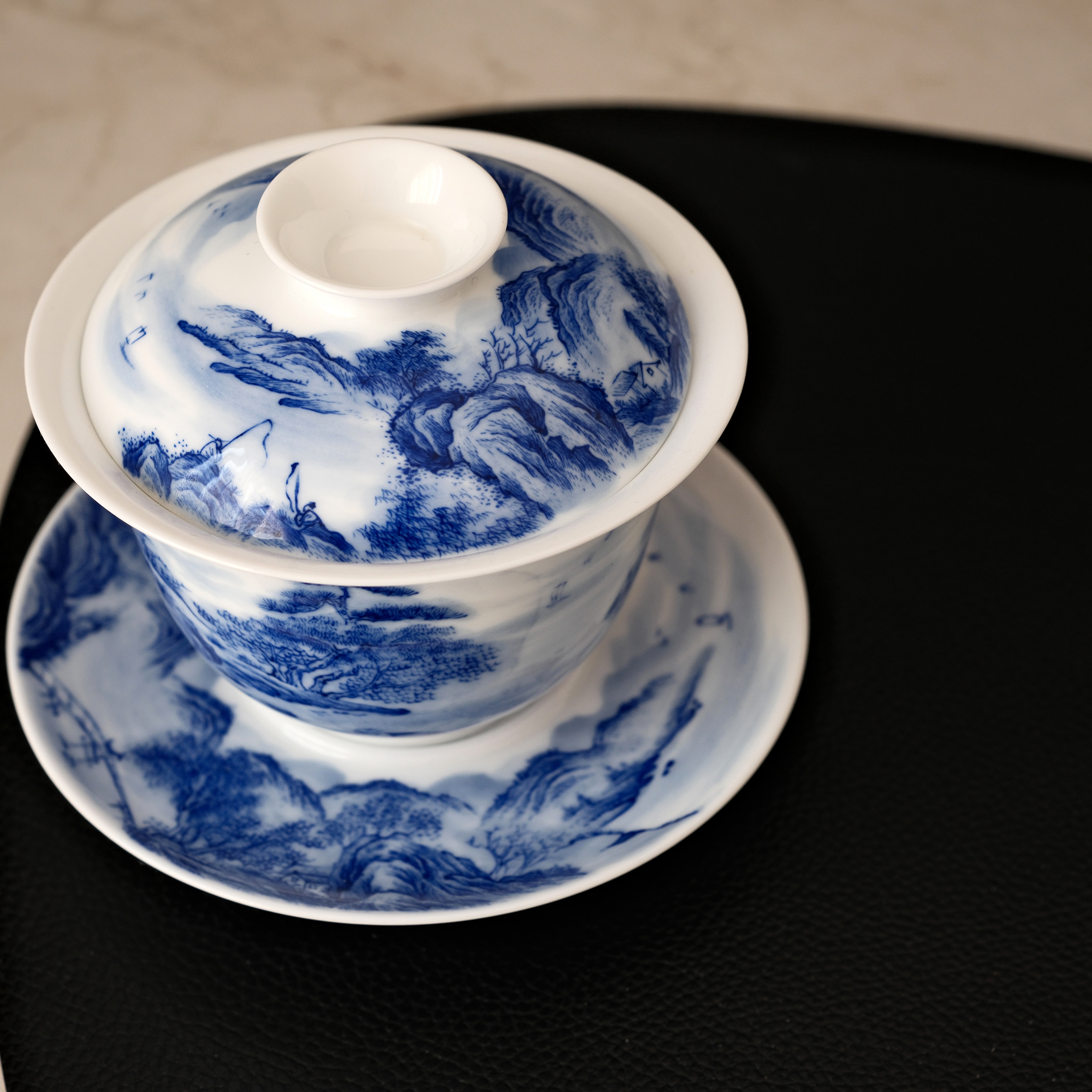 "Very Exclusive" Hand-Painted Jingdezhen Qinghua Gaiwan-Set – Traditional Landscape Painting – Handmade Blue & White Porcelain for Gong Fu Cha | Unique Tea Ceremony Piece - Image 13