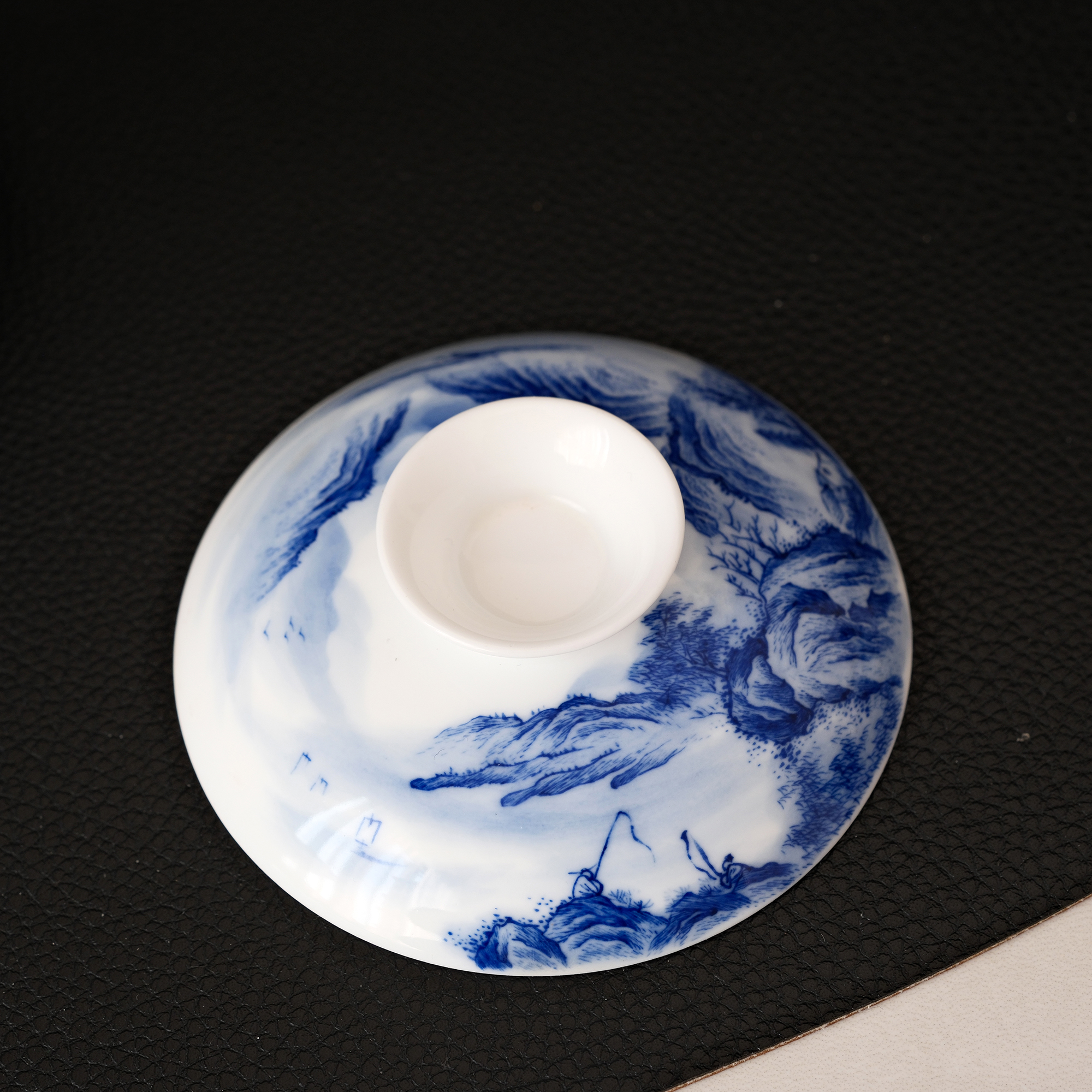 "Very Exclusive" Hand-Painted Jingdezhen Qinghua Gaiwan-Set – Traditional Landscape Painting – Handmade Blue & White Porcelain for Gong Fu Cha | Unique Tea Ceremony Piece - Image 18